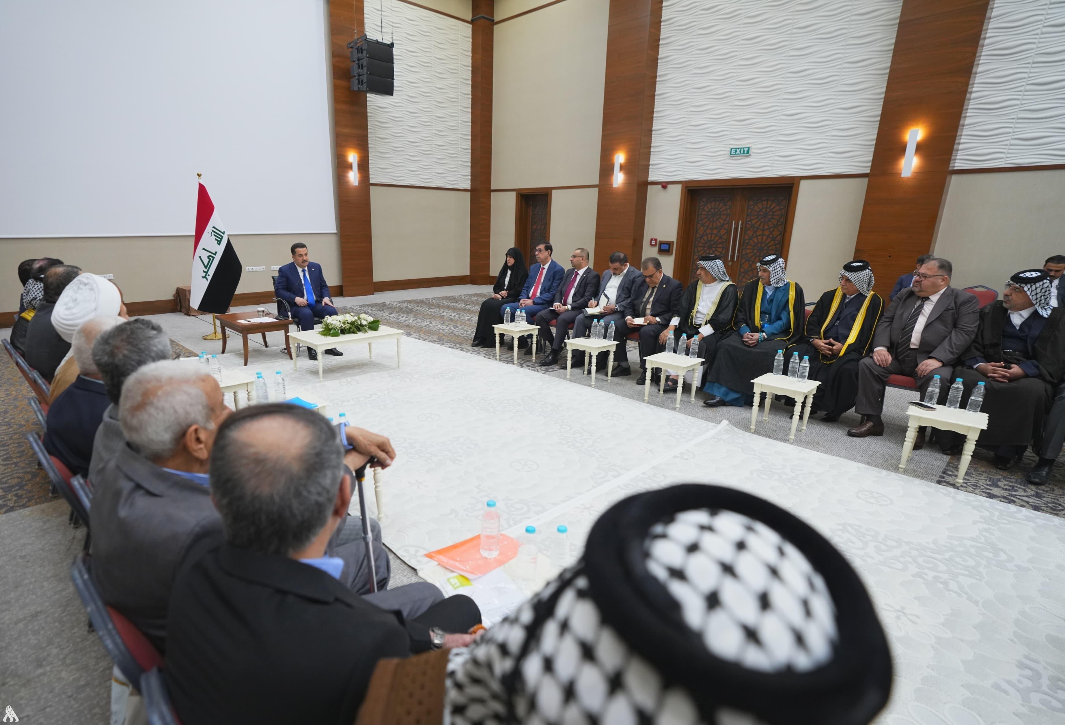 رئيس الوزراء يؤكد المضي في مشاريع مصفى ميسان الاستثماري
