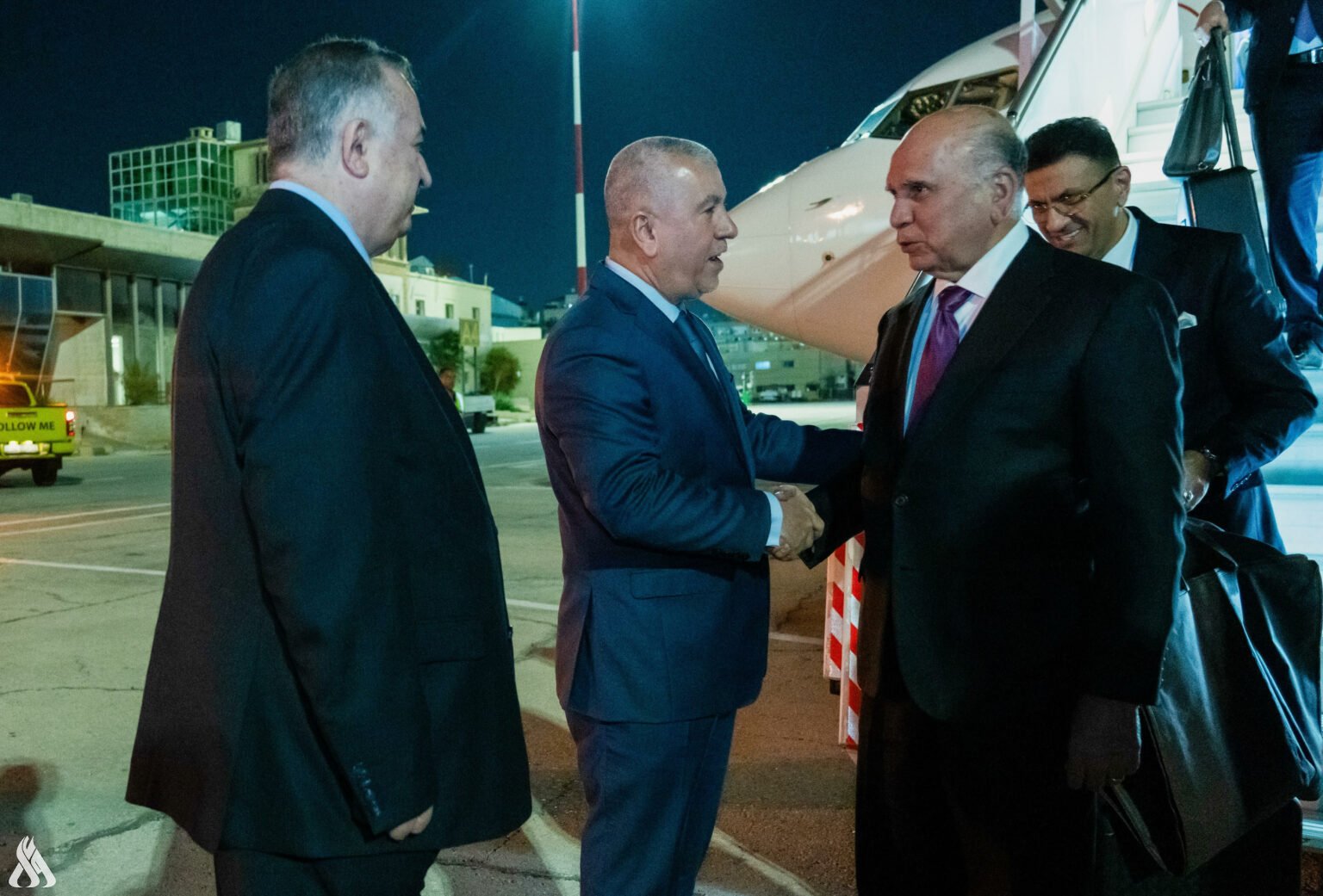 وزير الخارجية يصل إلى الأردن