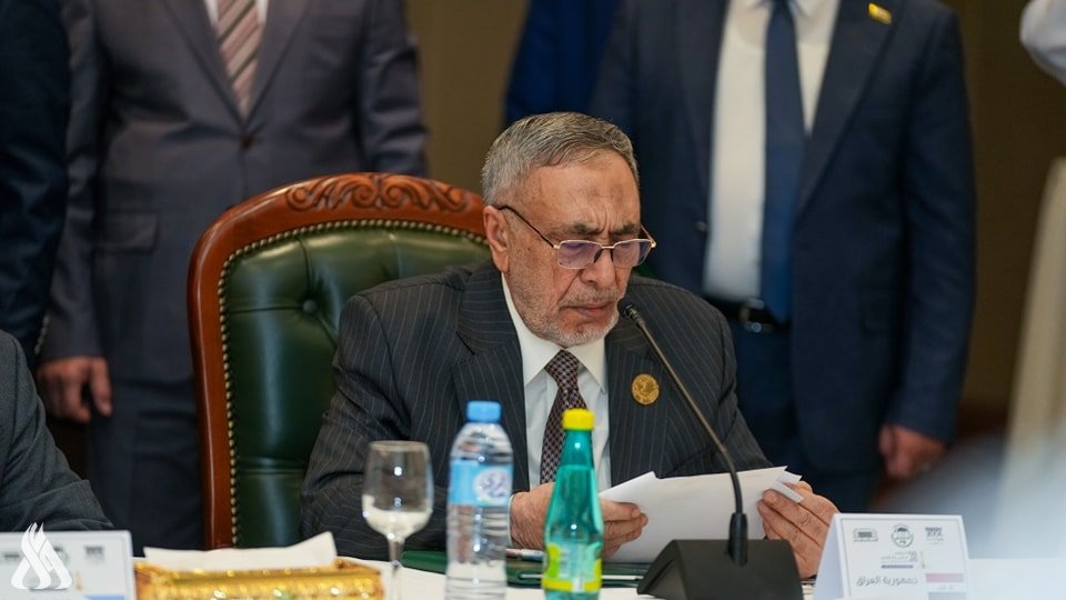 رئيس البرلمان يشارك في الاجتماع التشاوري لرؤساء البرلمانات والمجالس العربية بالجزائر