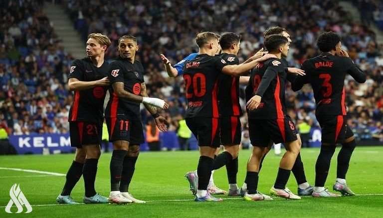 برشلونة يهزم إسبانيول ويحسم لقب الليجا