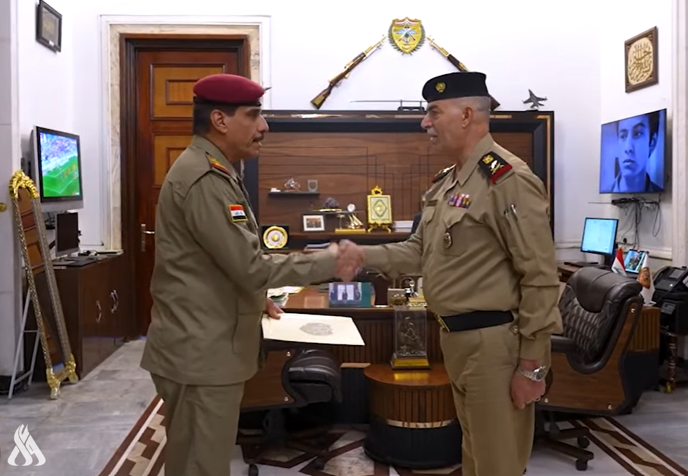رئيس أركان الجيش يقدم توصيات تخص إعادة النظر بالجوانب الإدارية واللوجستية بالأكاديمية العسكرية